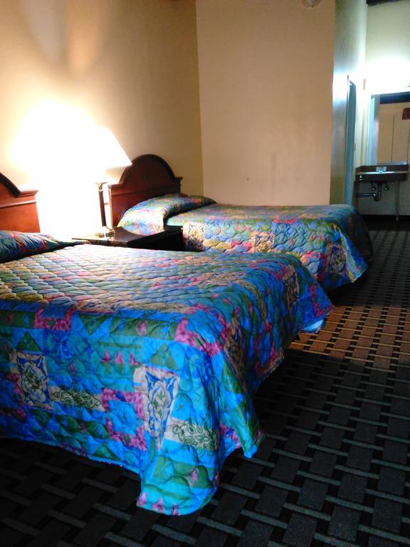 Honeyspot Motor Lodge Stratford Exteriör bild